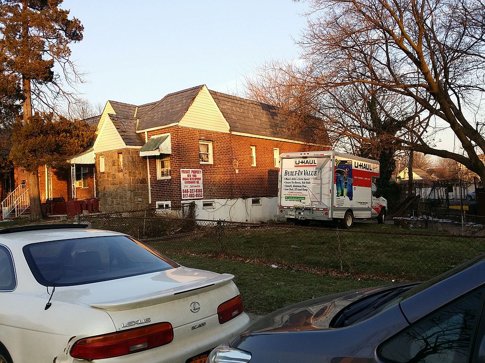 2nd image of 119 Rd 171 St