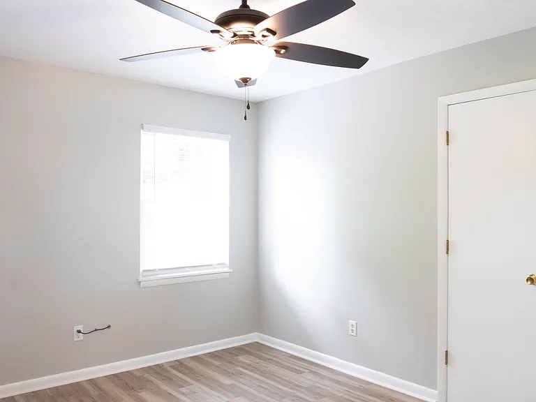 103 Robleigh Dr — Photo 18