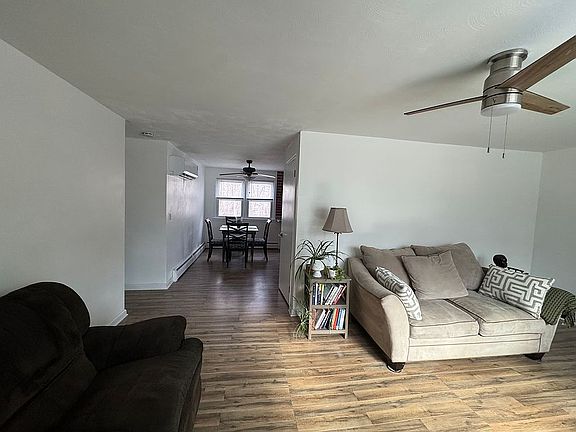 3rd image of 26 Cottage Rd