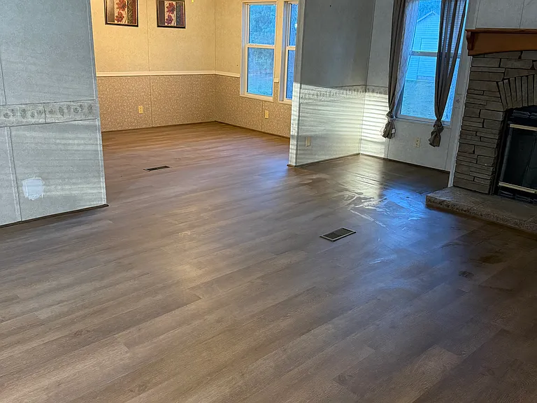 582 Arbor Dr SE — Photo 5