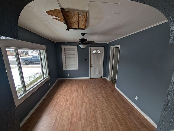 4th image of 730 Camden St