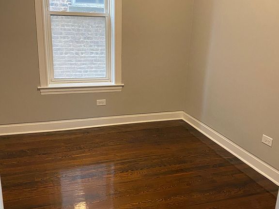 5th image of 1637 N Kedvale Ave