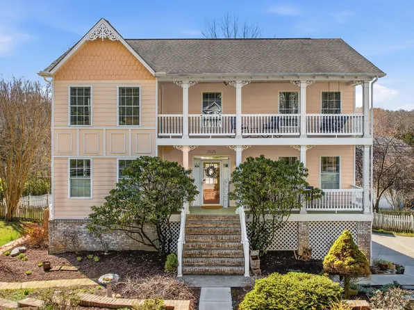 2525 Poppywood Rd, Knoxville, TN 37932