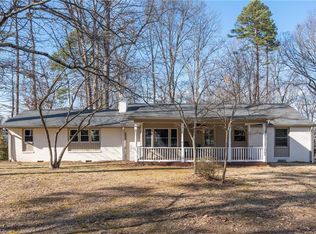 1703 Westridge Rd, Greensboro, NC 27410