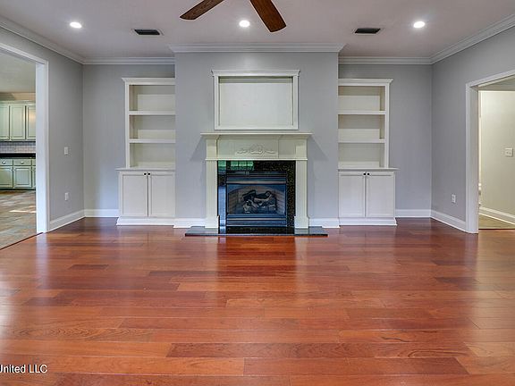 5th image of 125 Lymon Havard Ln