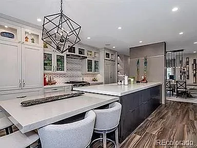 250 Adams St — Photo 13