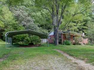 209 Vengeance Creek Rd, Marble, NC 28905