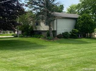 6856 Schott Rd, Mayville, MI 48744