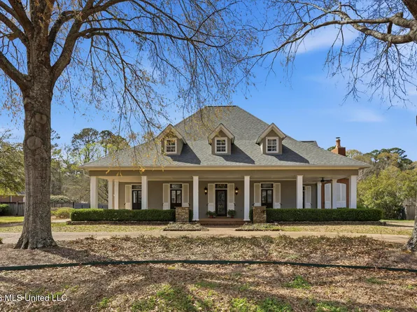 105 Beaver Run Dr, Brandon, MS 39047