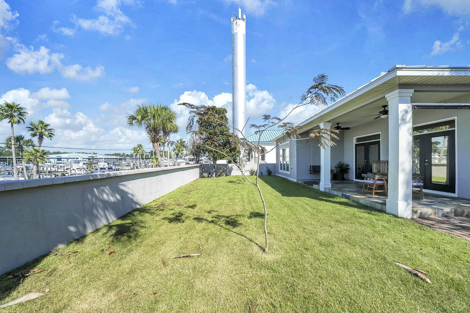 3 bed, 3600 sqft, $3,600 — Photo 4