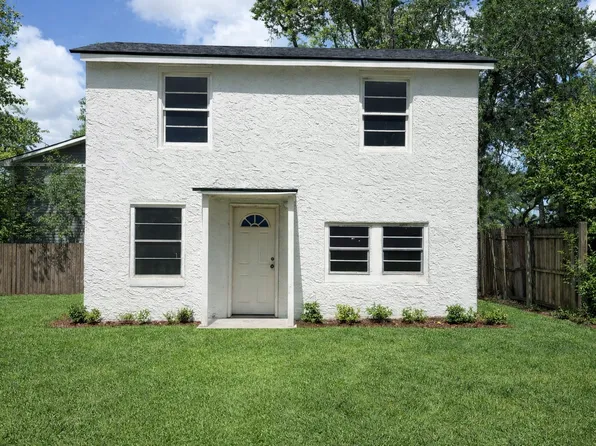 206 1/2 W Mary St, Valdosta, GA 31601