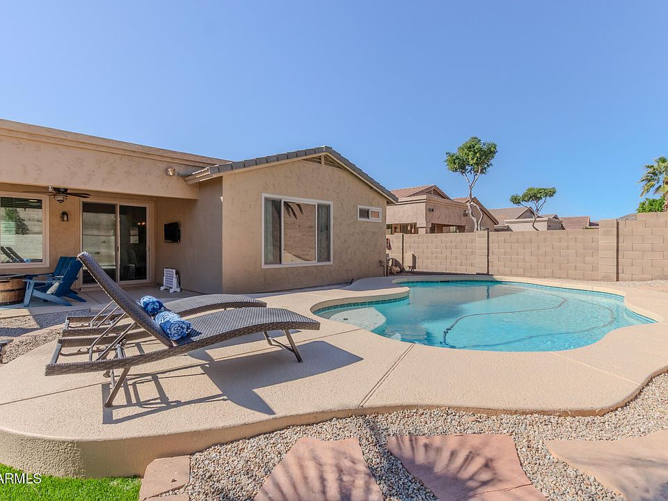 1st image of 1806 W Windsong Drive