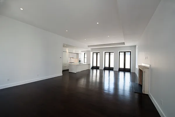 Rented by 25 Broad (LCOR) | media 7