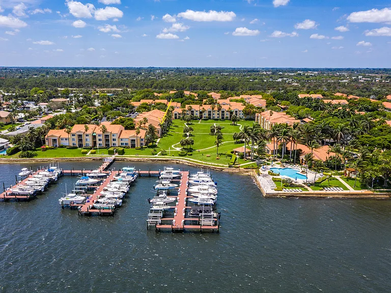 157 Yacht Club Way — Photo 38