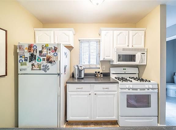 5th image of 11613 W Briar Patch Dr