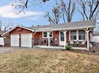 5725 E Kenawee St, Wichita, KS 67220