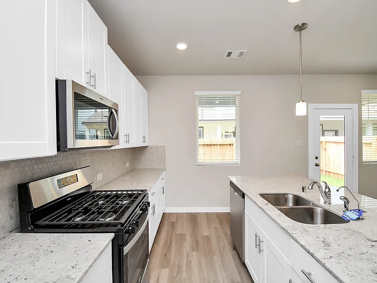8408 Rising Stream Dr — Photo 21