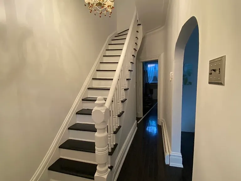 192 Bowers St #A — Photo 8