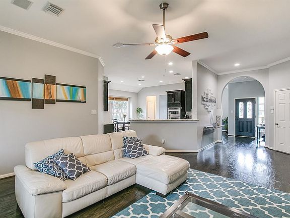 4th image of 23551 Peacock Gap Ln