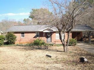 626 Ridgeland Cir, New Albany, MS 38652
