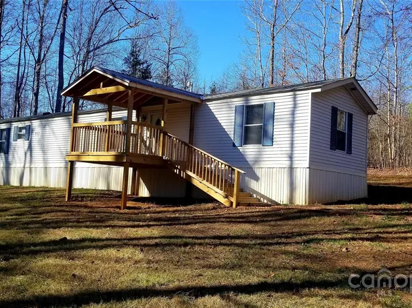 233 Starlight Dr, Lincolnton, NC 28092