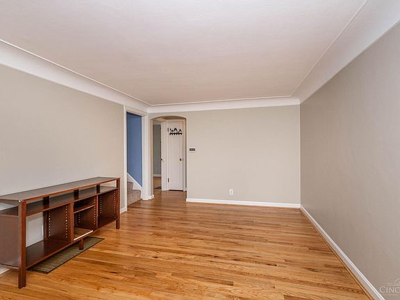 5th image of 3851 N Broadlawn Cir