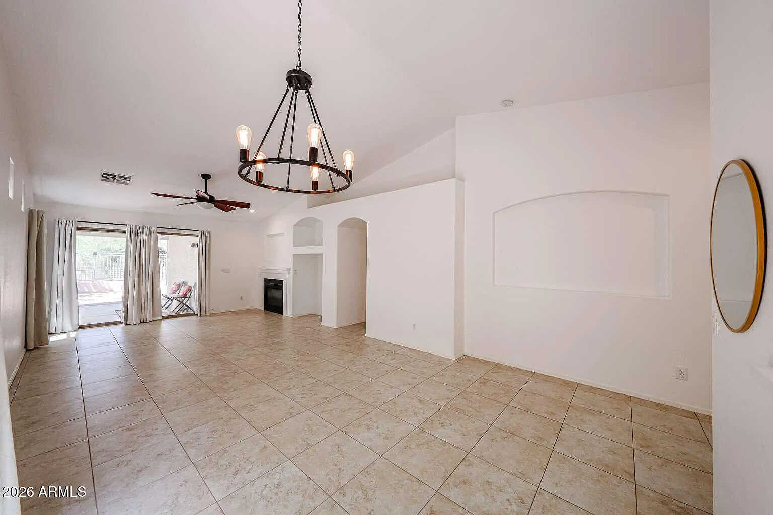 3 bed, 2.0 bath, 1538 sqft, $2,600 — Photo 4