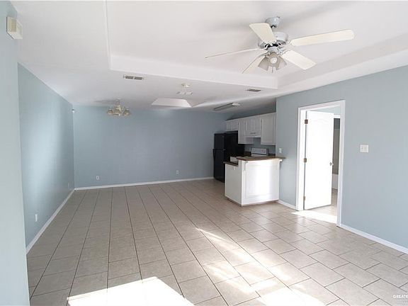3rd image of 2314 W Stubbs St #A