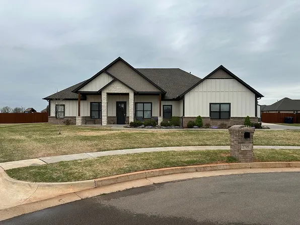 2709 Palio Run Dr, Yukon, OK 73099