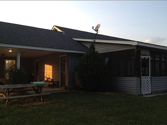 5th image of 100 Dakota Dr