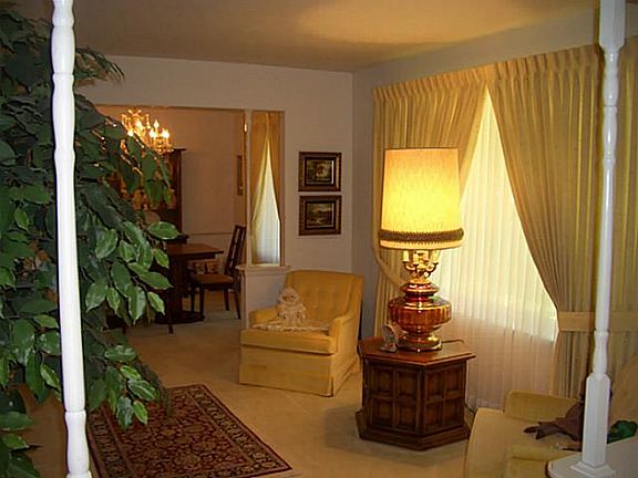 4th image of 2009 Northcrest Dr