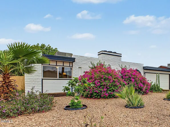 2917 W LAUREL Lane, Phoenix, AZ 85029