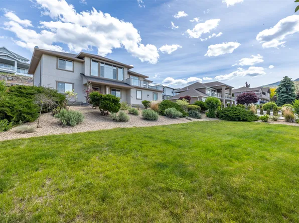 295 Raven Dr, Kelowna, BC V1W 4T6