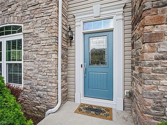 4th image of 4721 Briar Hill Dr