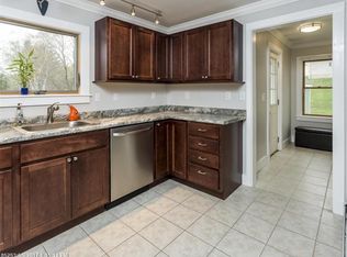 25 Allen Ave, Lewiston, ME 04240