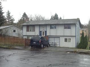 1928 SW 13th Ct, Gresham, OR 97080