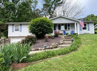 1034 Jefferson St, Hermann, MO 65041