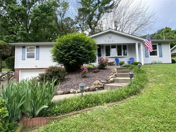 1034 Jefferson St, Hermann, MO 65041