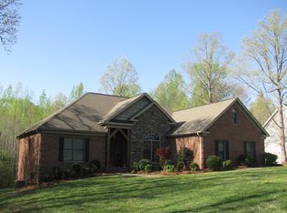 205 Still Meadows Ln, Lexington, NC 27292