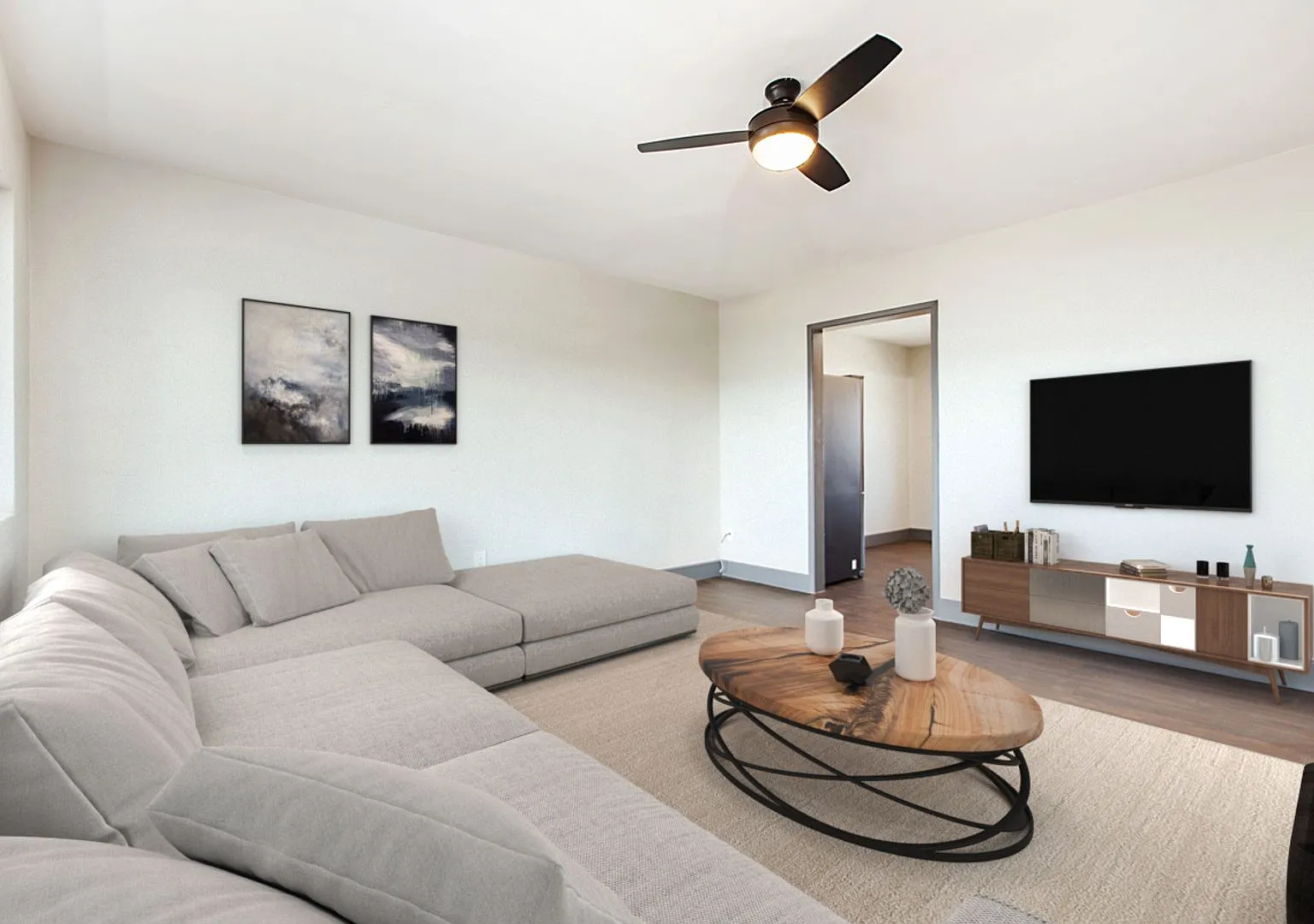 Awesome Renovated 1 bedroom/1 Bath in Chula Vista close to ALL! — Photo 1