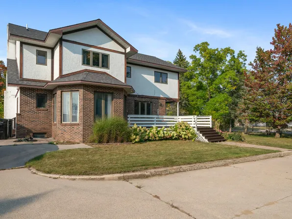 814 S Court Ave, Gaylord, MI 49735