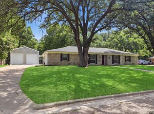 1609 Greenway St, Gilmer, TX 75644