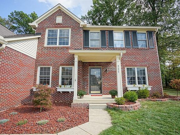 2nd image of 8699 Holm Mountain Cir