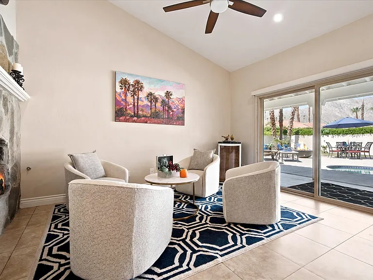 48551 San Pedro St — Photo 8