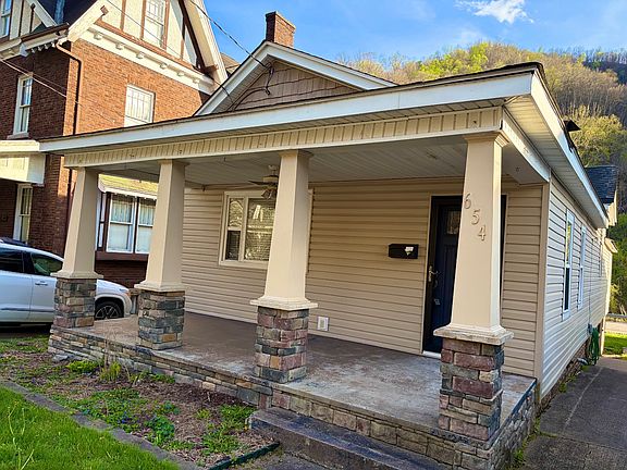 3rd image of 654 Stratton St
