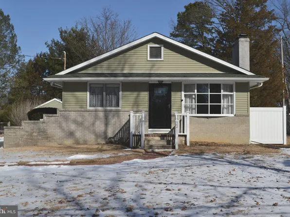 22 Rhode Island Rd, Sicklerville, NJ 08081