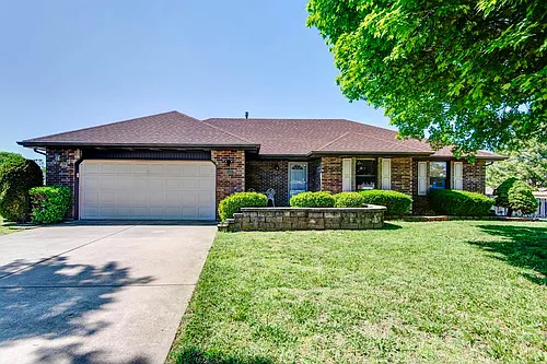 3587 W Shawnee Pl Photo 1