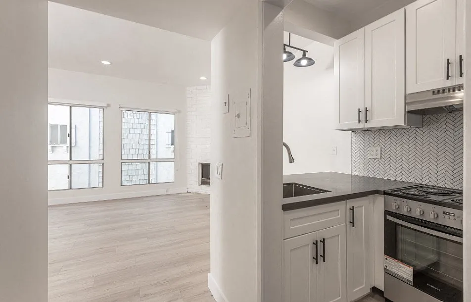 1450 Midvale