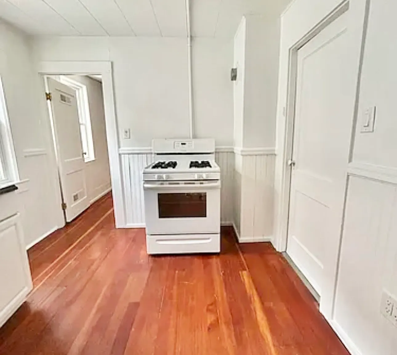 2 bed, $1,850 — Photo 2