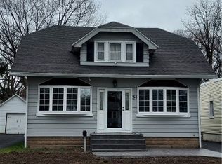 54 Armstrong Ave, Rochester, NY 14617
